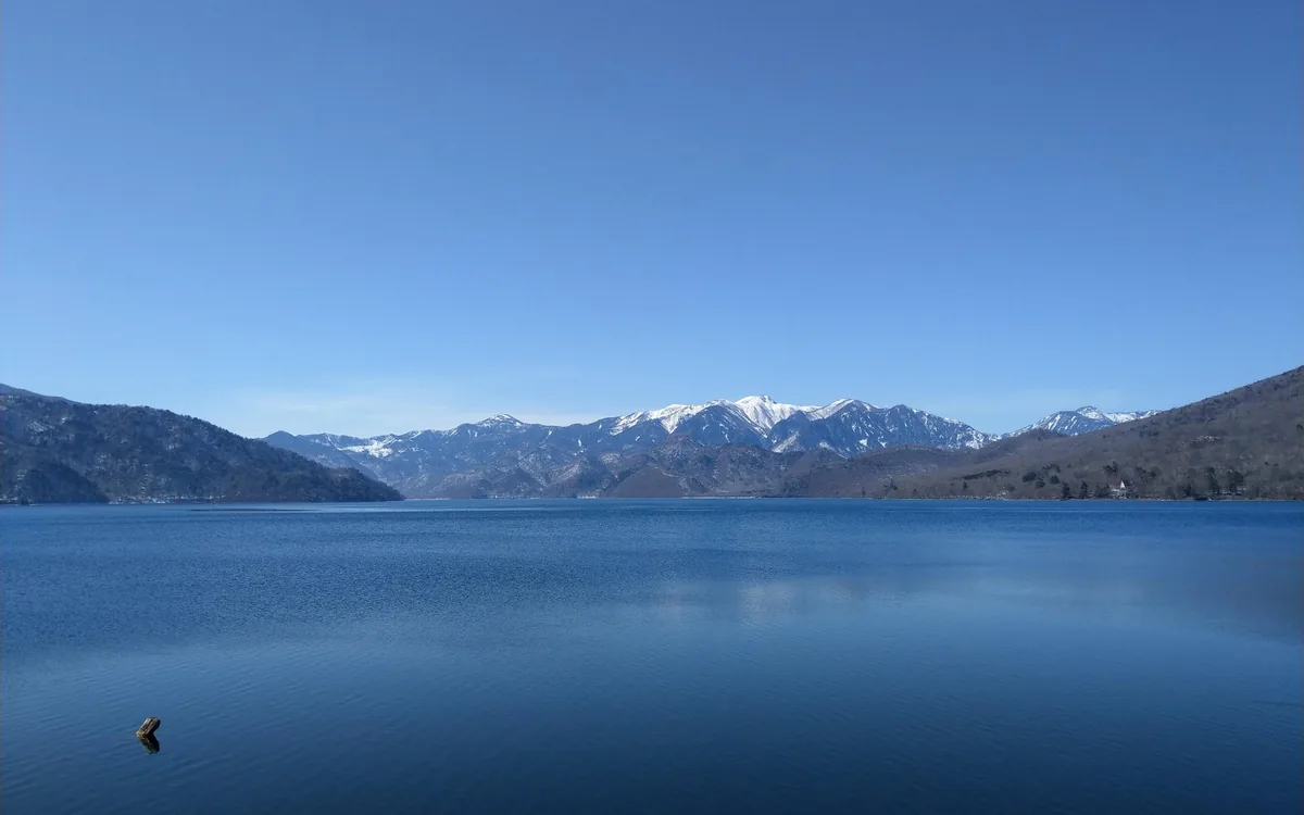 Lake Chuzenji below Mount Nantai in Nikko